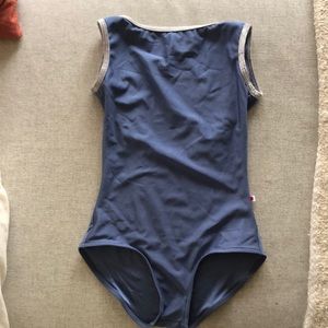 Yumiko Sofiane Leotard